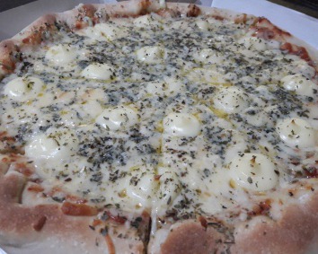 Pizza Quatro Queijos